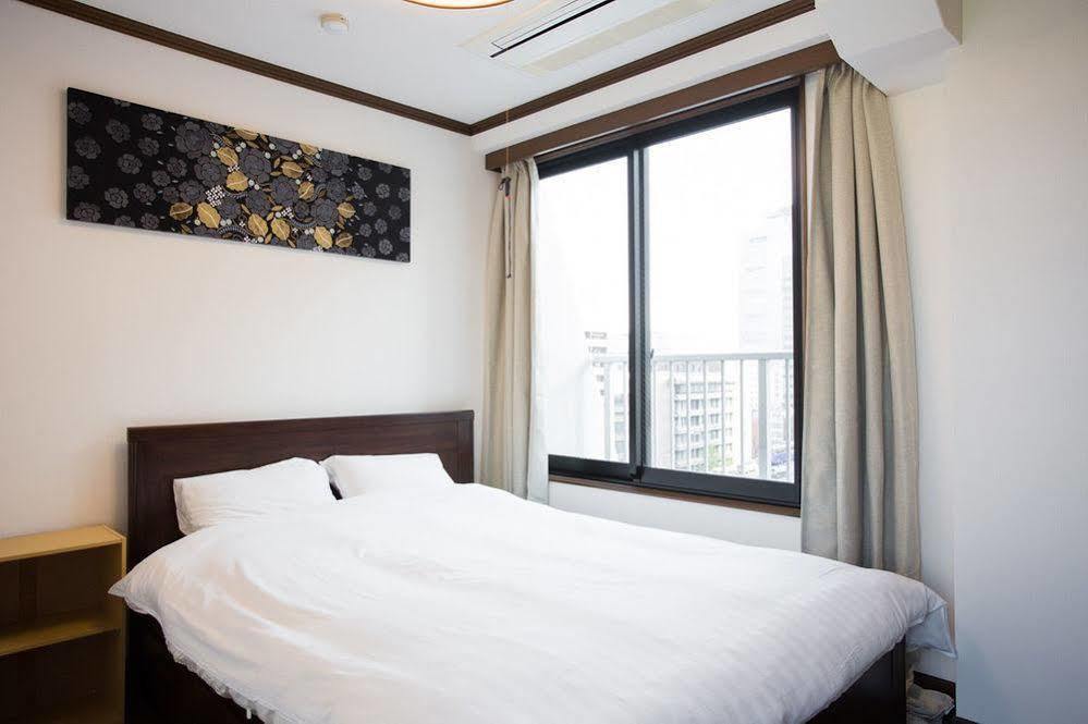 Alexs Minamisenba * Osaka